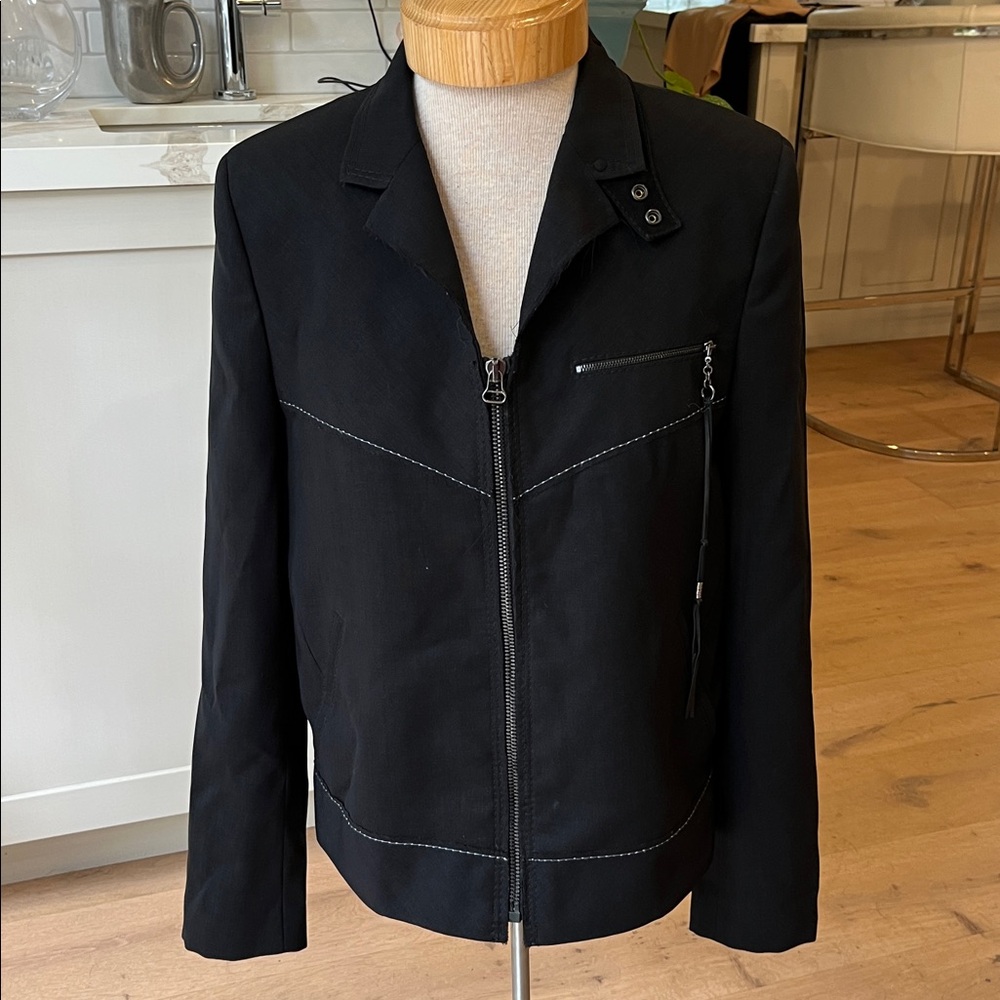 EUC Vintage Lanvin black zip front 100% fine wool raw edge fully lined jacket